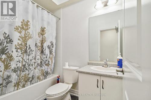 18 Rising Hill Ridge E, Brampton, ON - Indoor Photo Showing Bathroom