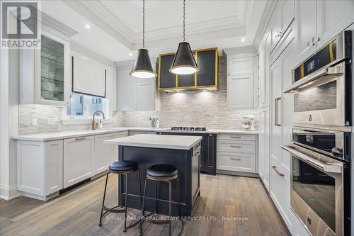 3272 Post Road, Oakville, ON - Indoor Photo Showing Kitchen With Upgraded Kitchen