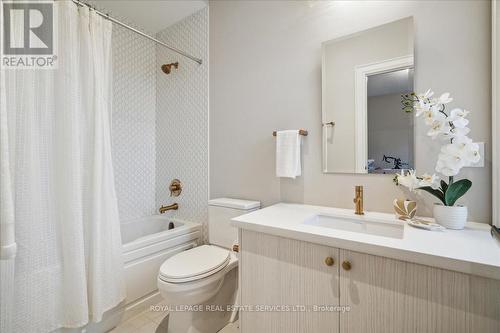 3272 Post Road, Oakville, ON - Indoor Photo Showing Bathroom