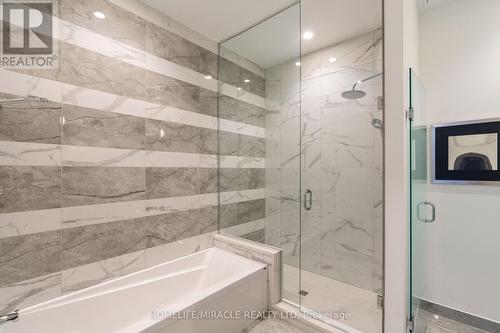 605 - 42 Mill Street, Halton Hills, ON - Indoor Photo Showing Bathroom