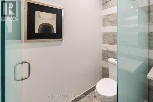 605 - 42 Mill Street, Halton Hills, ON - Indoor Photo Showing Bathroom