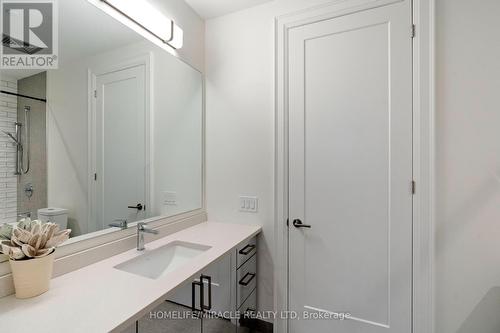 605 - 42 Mill Street, Halton Hills, ON - Indoor Photo Showing Bathroom