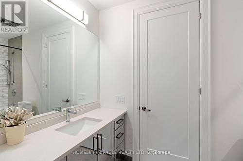 605 - 42 Mill Street, Halton Hills, ON - Indoor Photo Showing Bathroom