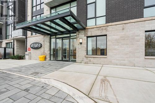 605 - 42 Mill Street, Halton Hills, ON - Outdoor