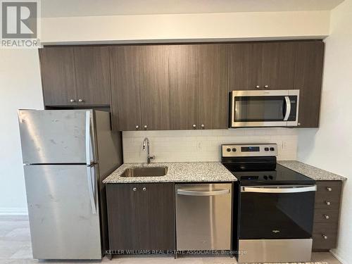 308 - 1415 Dundas Street E, Oakville, ON - Indoor Photo Showing Kitchen With Stainless Steel Kitchen