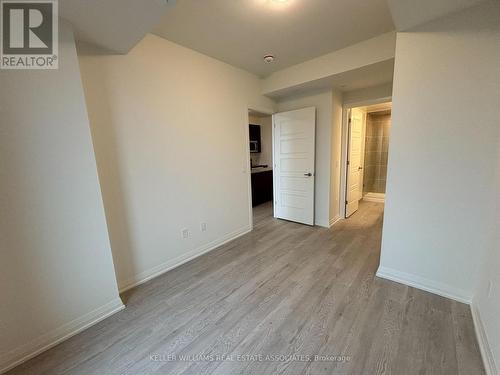 308 - 1415 Dundas Street E, Oakville, ON - Indoor Photo Showing Other Room