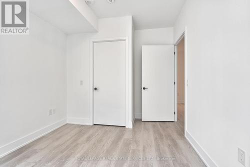 230 - 2450 Old Bronte Road, Oakville, ON - Indoor Photo Showing Other Room