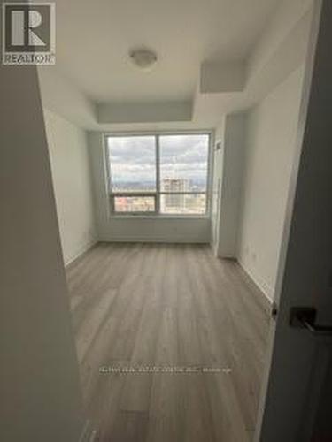 3501 - 36 Elm Drive W, Mississauga, ON - Indoor Photo Showing Other Room