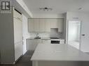 3501 - 36 Elm Drive W, Mississauga, ON  - Indoor Photo Showing Kitchen 