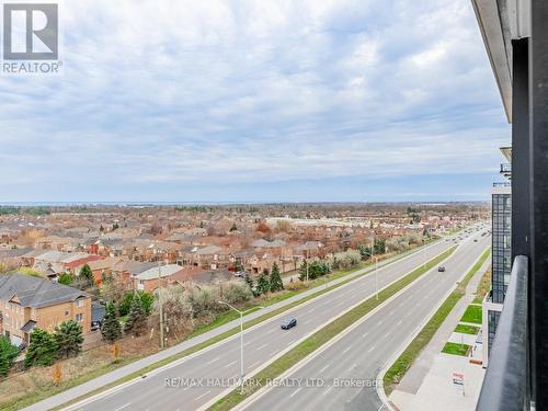 815 - 395 Dundas Street W, Oakville, ON - Outdoor With View