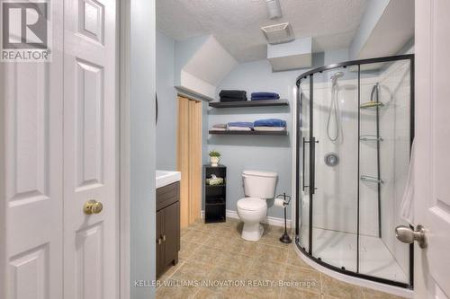 167 Pine Martin Crescent, Kitchener, ON - Indoor Photo Showing Bathroom