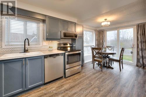 167 Pine Martin Crescent, Kitchener, ON - Indoor Photo Showing Kitchen With Stainless Steel Kitchen