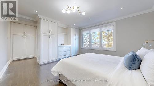 42 Evanston Drive, Toronto, ON - Indoor Photo Showing Bedroom