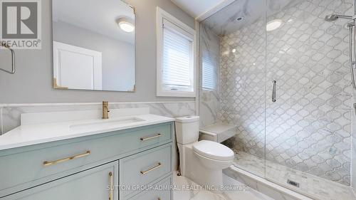 42 Evanston Drive, Toronto, ON - Indoor Photo Showing Bathroom