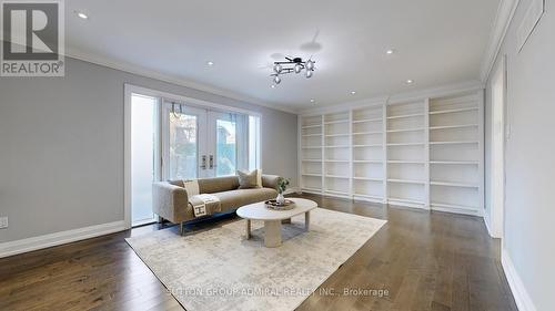 42 Evanston Drive, Toronto, ON - Indoor Photo Showing Living Room