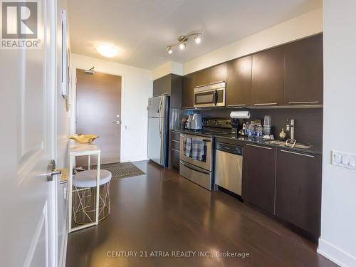 1408 - 23 Sheppard Avenue E, Toronto, ON - Indoor Photo Showing Kitchen