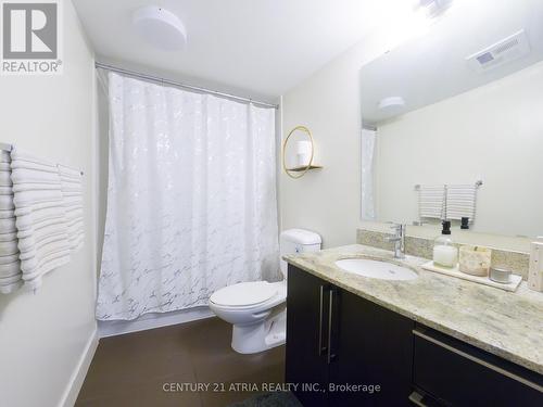 1408 - 23 Sheppard Avenue E, Toronto, ON - Indoor Photo Showing Bathroom