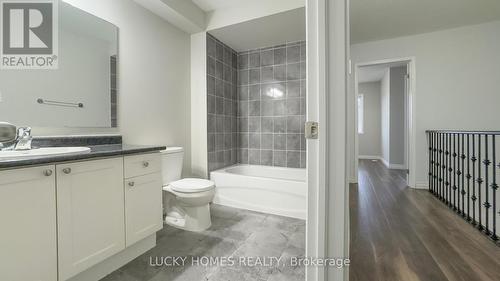 74 Aquatic Ballet Path, Oshawa, ON - Indoor Photo Showing Bathroom