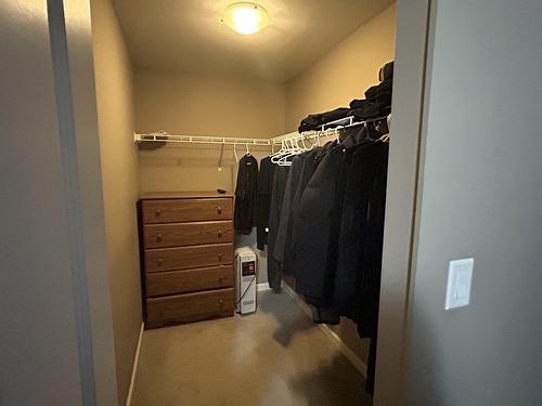 6942 208 Street, Langley, BC - Indoor With Storage