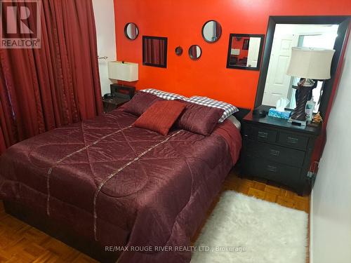 80 Wright Crescent, Ajax, ON - Indoor Photo Showing Bedroom