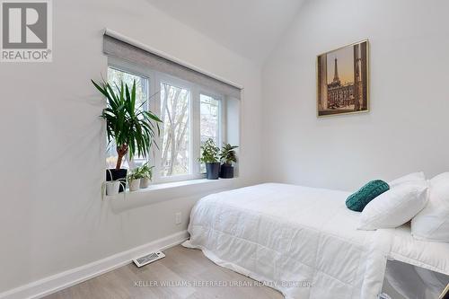 61 Roseheath Avenue, Toronto, ON - Indoor Photo Showing Bedroom