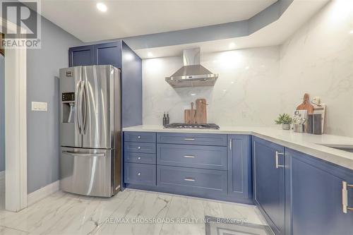 20 Brock Street, Ajax, ON - Indoor Photo Showing Kitchen