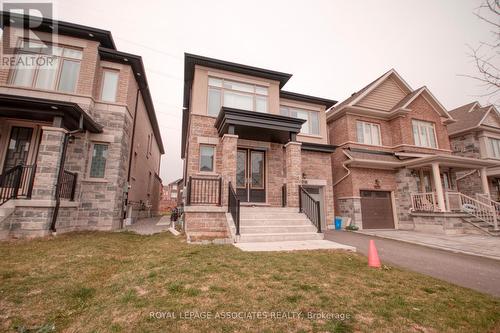 1018 Skyridge Boulevard, Pickering, ON 