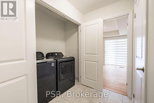 794 Eddystone Path S, Oshawa, ON - Indoor Photo Showing Laundry Room