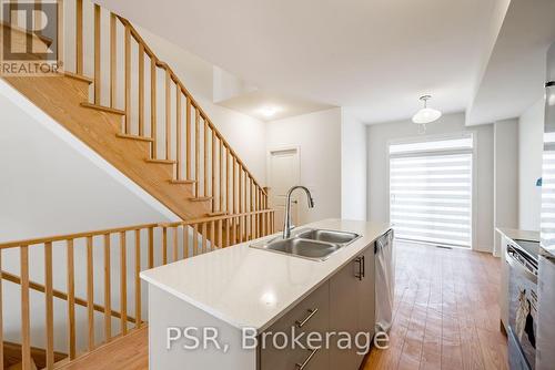 794 Eddystone Path S, Oshawa, ON - Indoor Photo Showing Kitchen With Double Sink