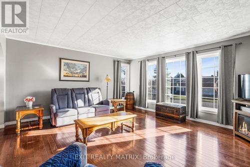 87 Clement Street, North Glengarry, ON - Indoor Photo Showing Living Room With Fireplace