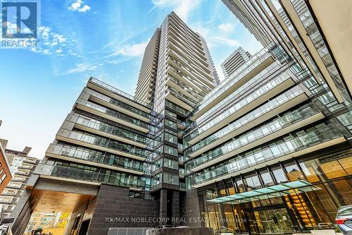 814 - 127 Broadway Avenue S, Toronto, ON - Outdoor With Facade