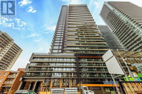 814 - 127 Broadway Avenue S, Toronto, ON - Outdoor With Balcony With Facade