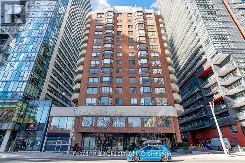 1102 - 192 Jarvis Street, Toronto, ON - Outdoor With Facade