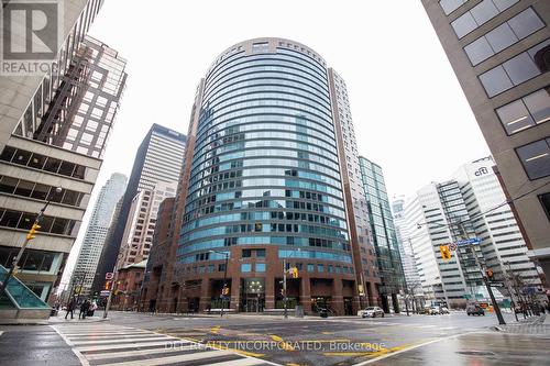 2405 - 33 University Avenue, Toronto, ON - Outdoor With Facade