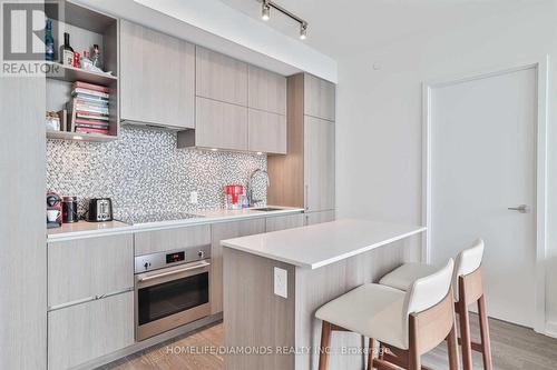 # 3302 - 1 Yorkville Avenue, Toronto, ON - Indoor