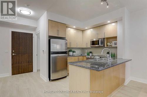 285 - 23 Cox Boulevard, Markham, ON - Indoor Photo Showing Kitchen With Stainless Steel Kitchen With Double Sink