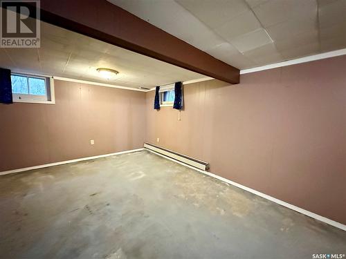 1341 105Th Street, North Battleford, SK - Indoor