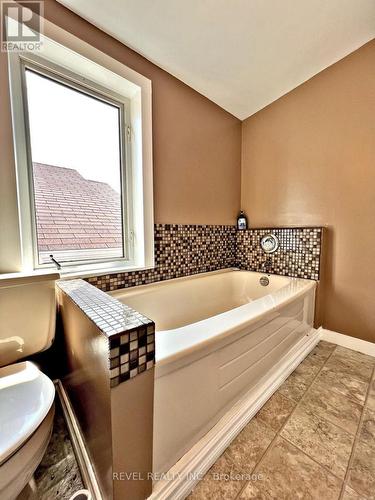 158 Kent Avenue, Timmins (Ts - Sw), ON - Indoor Photo Showing Bathroom