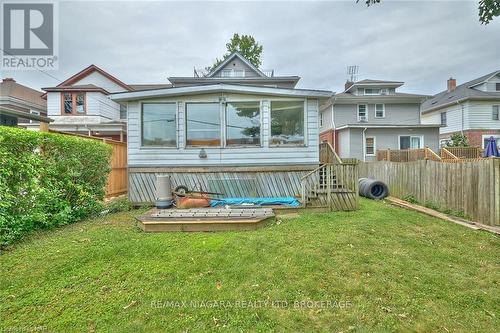 4889 Mcrae Street, Niagara Falls (211 - Cherrywood), ON - Outdoor