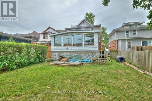 4889 Mcrae Street, Niagara Falls (211 - Cherrywood), ON - Outdoor