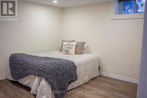 162 Montgomery Street, Peterborough (Otonabee), ON - Indoor Photo Showing Bedroom