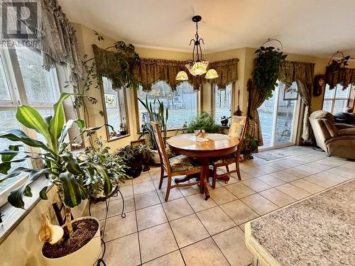 4972 Canium Court, 108 Mile Ranch, BC - Indoor Photo Showing Dining Room