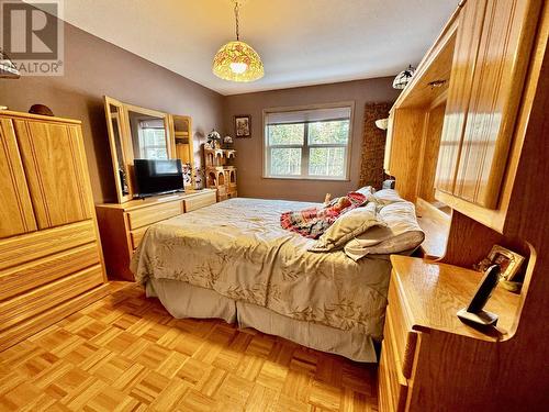 4972 Canium Court, 108 Mile Ranch, BC - Indoor Photo Showing Bedroom