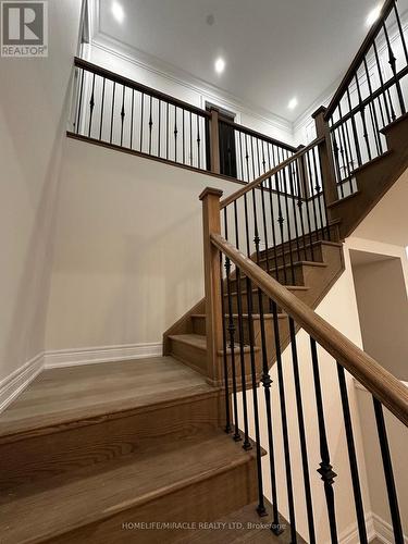 126 Petal Avenue, East Gwillimbury, ON - Indoor Photo Showing Other Room