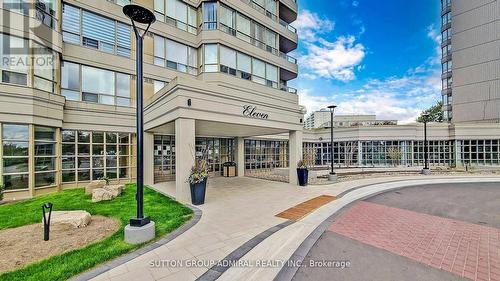 1203 - 11 Townsgate Drive, Vaughan, ON - Outdoor