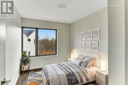 31 Rainwater Lane, Barrie, ON - Indoor Photo Showing Bedroom