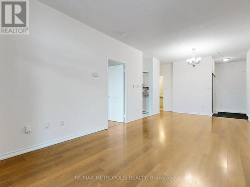 807 - 2772 Keele St Street, Toronto, ON - Indoor Photo Showing Other Room