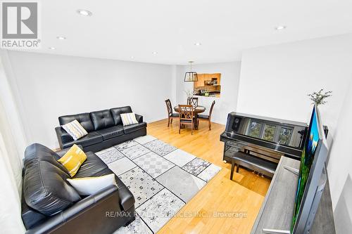 132 Ashridge Court, Mississauga, ON - Indoor Photo Showing Other Room