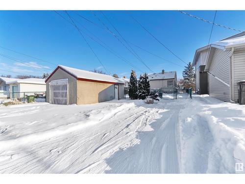 12322 95 St Nw, Edmonton, AB - Outdoor