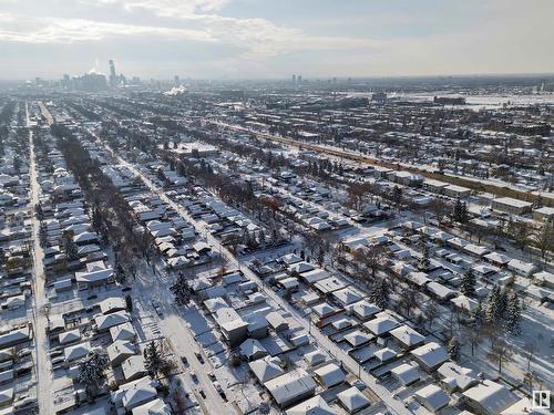 12322 95 St Nw, Edmonton, AB - Outdoor With View